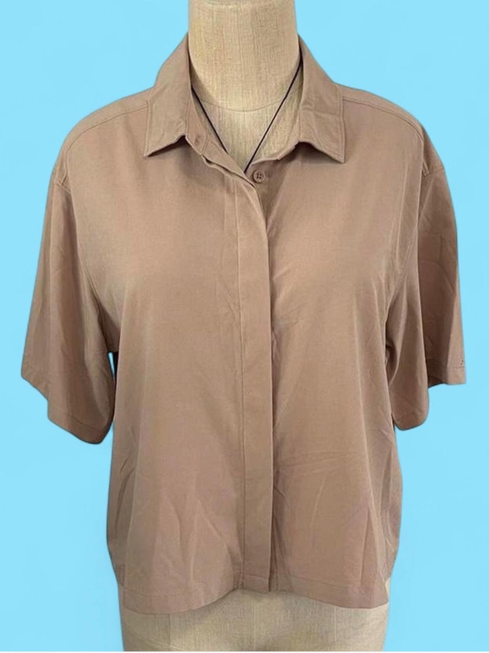 STYLUS Women's Button Down Tan Shirt
